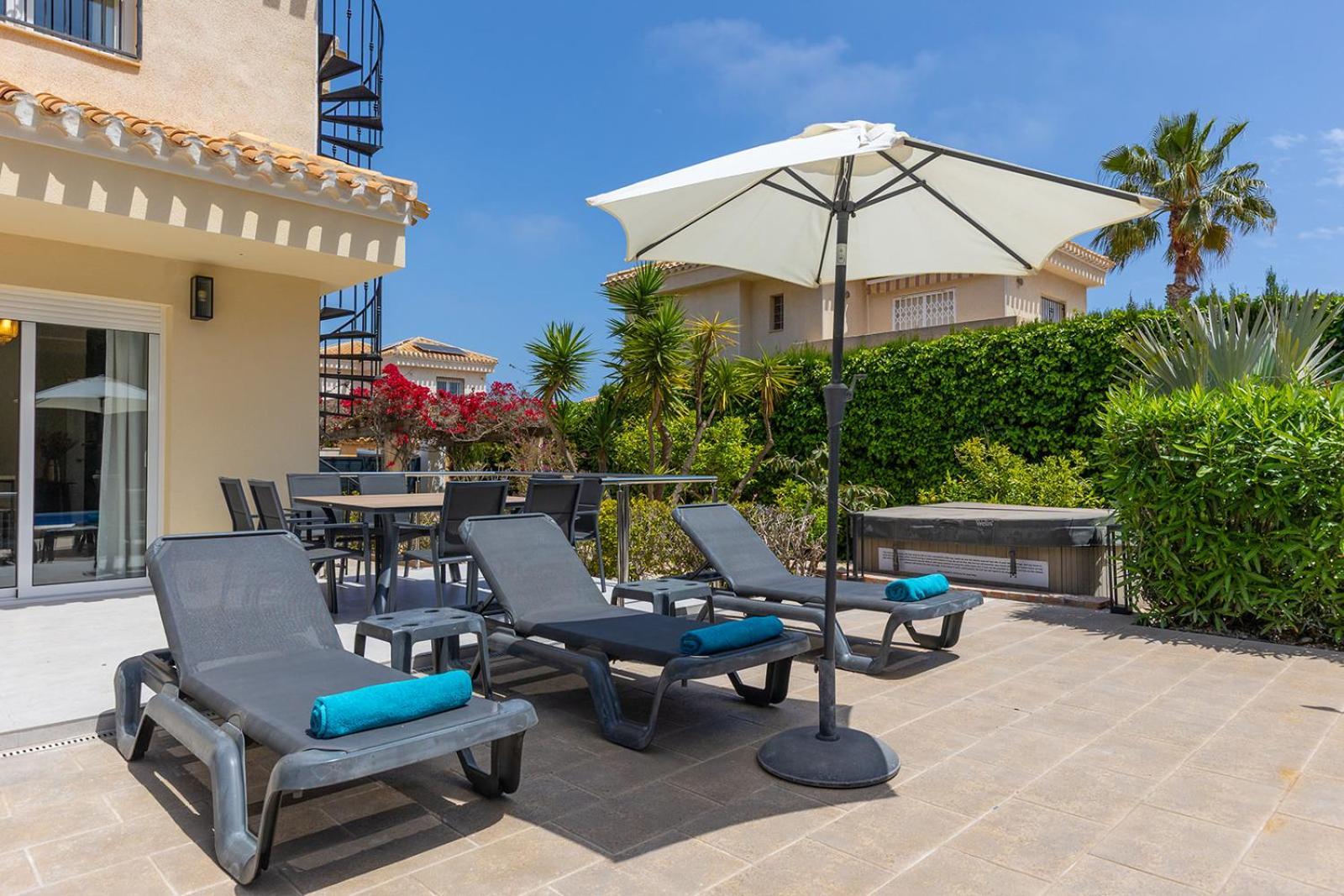 17 Vistamar Playa Flamenca Villa Bagian luar foto